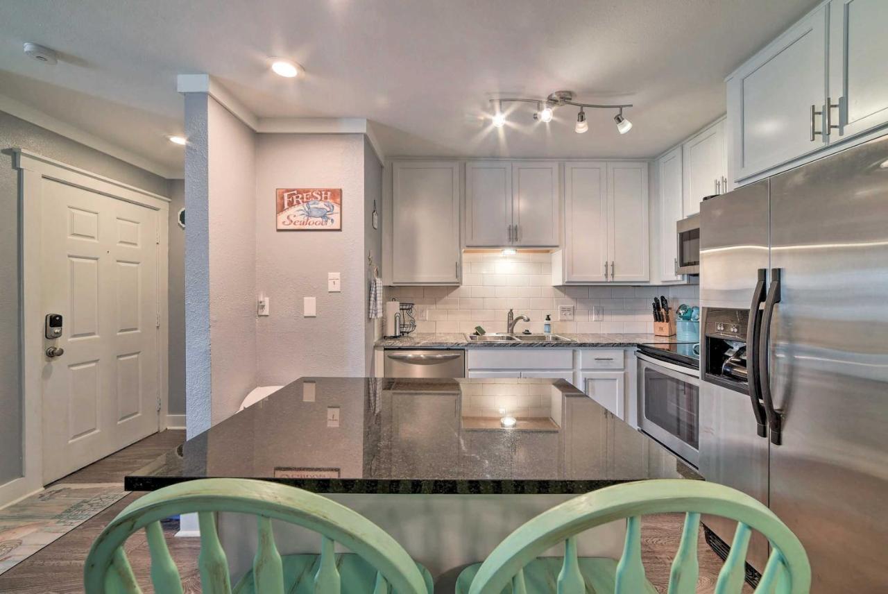 Port Aransas Condo With Outdoor Pool - Pets Welcome! Mustang Beach Екстер'єр фото