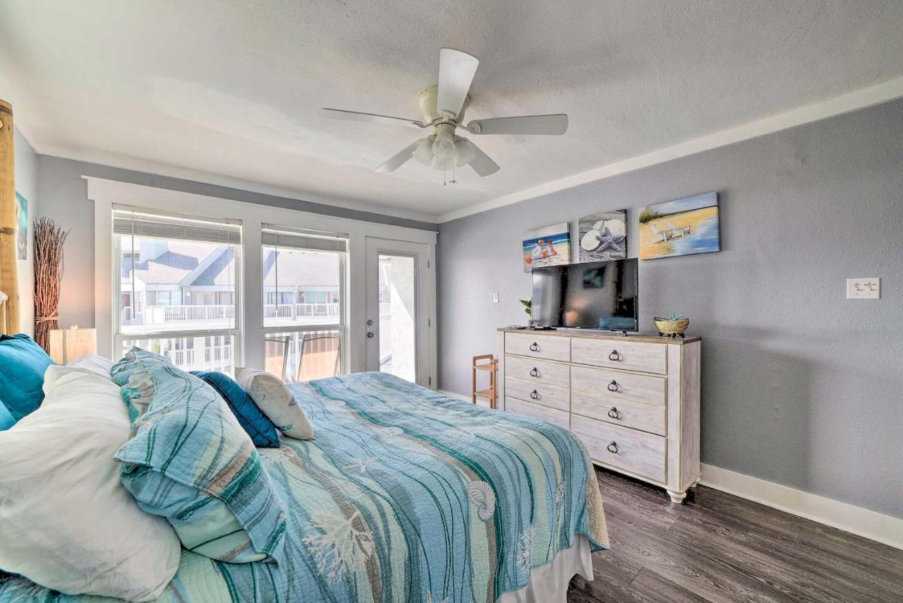 Port Aransas Condo With Outdoor Pool - Pets Welcome! Mustang Beach Екстер'єр фото